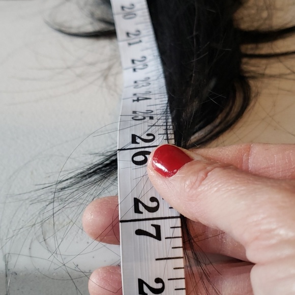 Wig - Picture 2 of 5